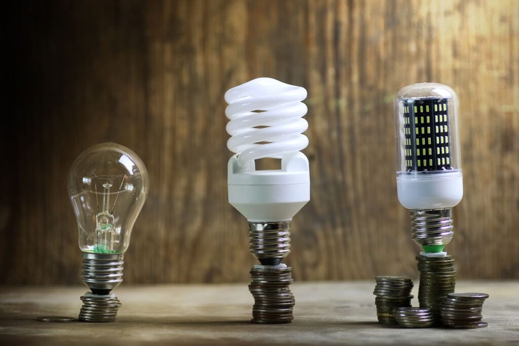 diferencia entre bombilla led y de bajo consumo
